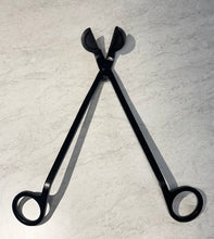 Carica l'immagine nel visualizzatore di Gallery, Matte Black Wick Trimmer