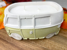 Load image into Gallery viewer, Retro Vintage Kombi Van/Bus Candle
