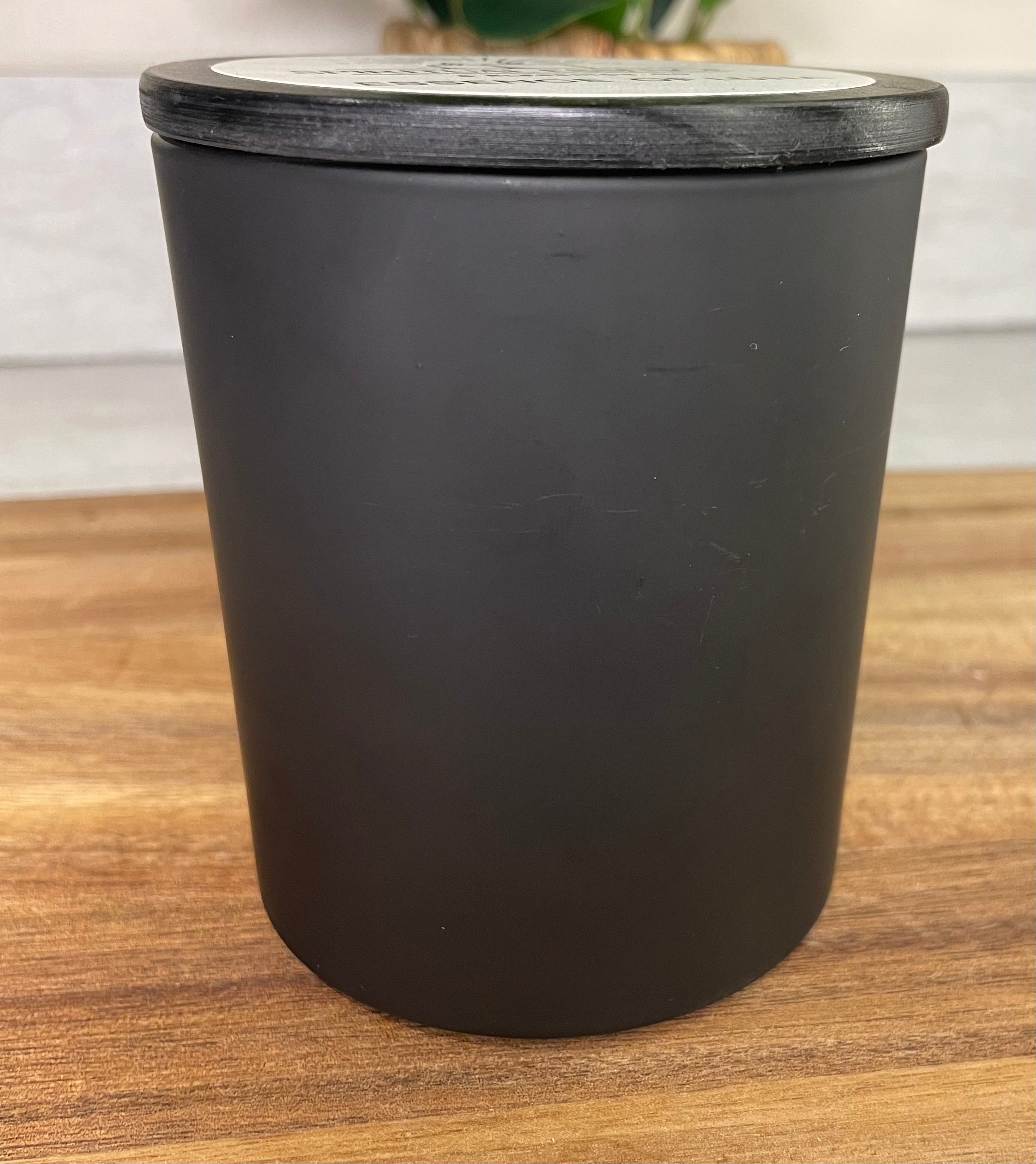 Essence of luna dark elegance