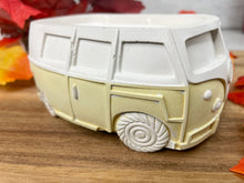 Load image into Gallery viewer, Retro Vintage Kombi Van/Bus Candle
