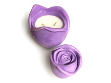 Load image into Gallery viewer, Purple Rose Bud Candle
