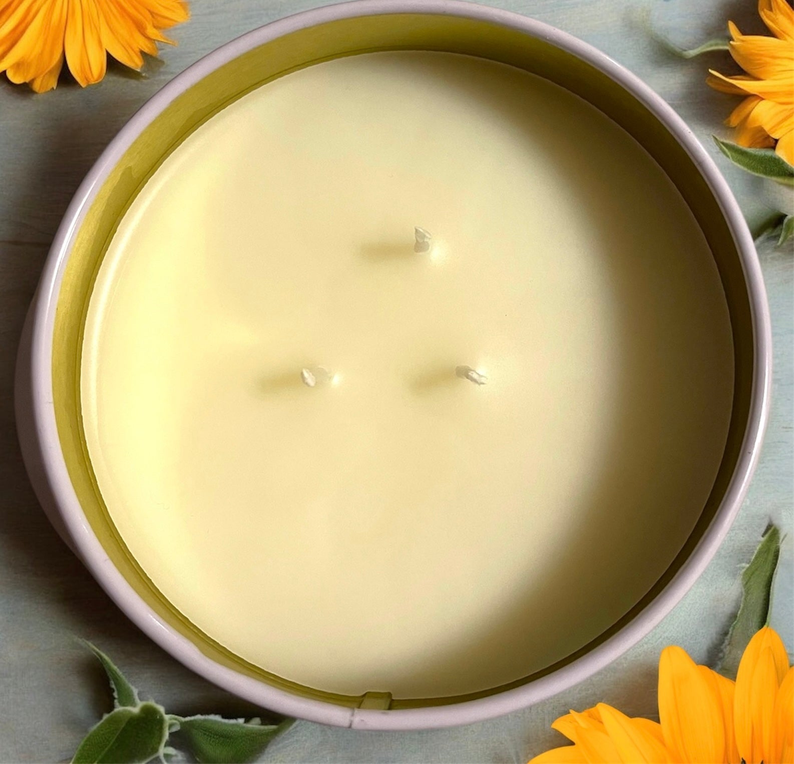 Bliss escape coconut cream candle