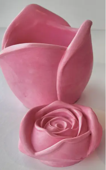 Pink rosebud candle mermaid glow