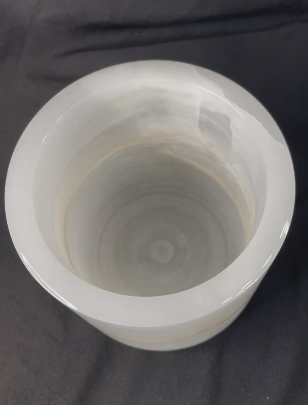 Onyx Marble Candle — Luxe Amber & Saffron Blend | Limited Edition